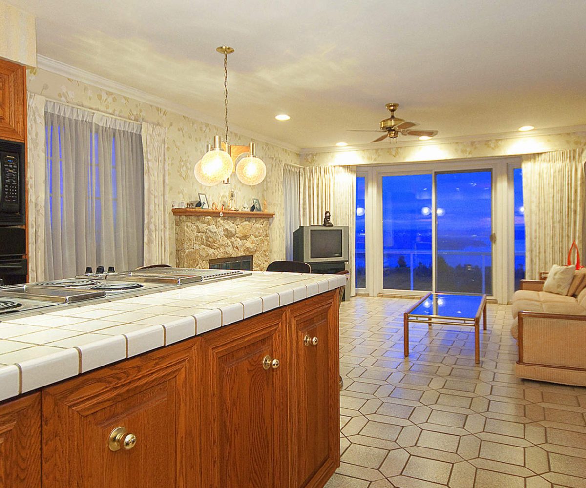 2158 Westhill Wynd, BC V7S 2Z3