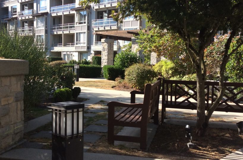 #411 – 530 Ravenwoods Drive, North Vancouver V7G 2T5