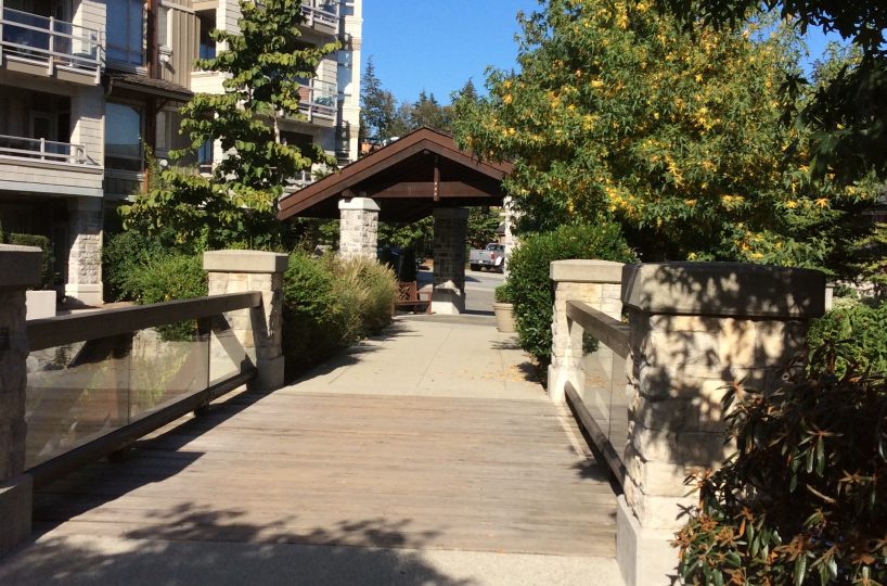 #411 – 530 Ravenwoods Drive, North Vancouver V7G 2T5