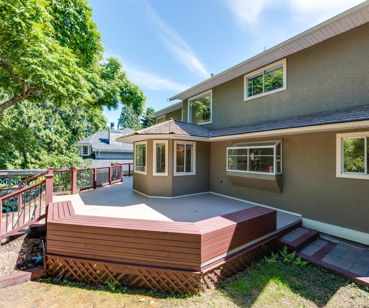 2539 Kings Avenue, West Vancouver, BC V7V 2C7