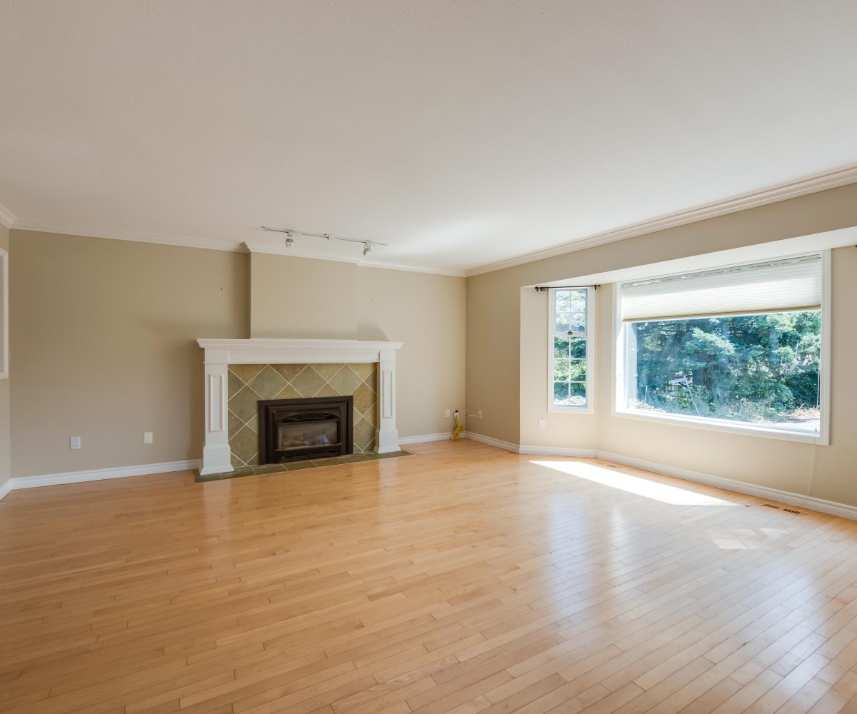 2539 Kings Avenue, West Vancouver, BC V7V 2C7