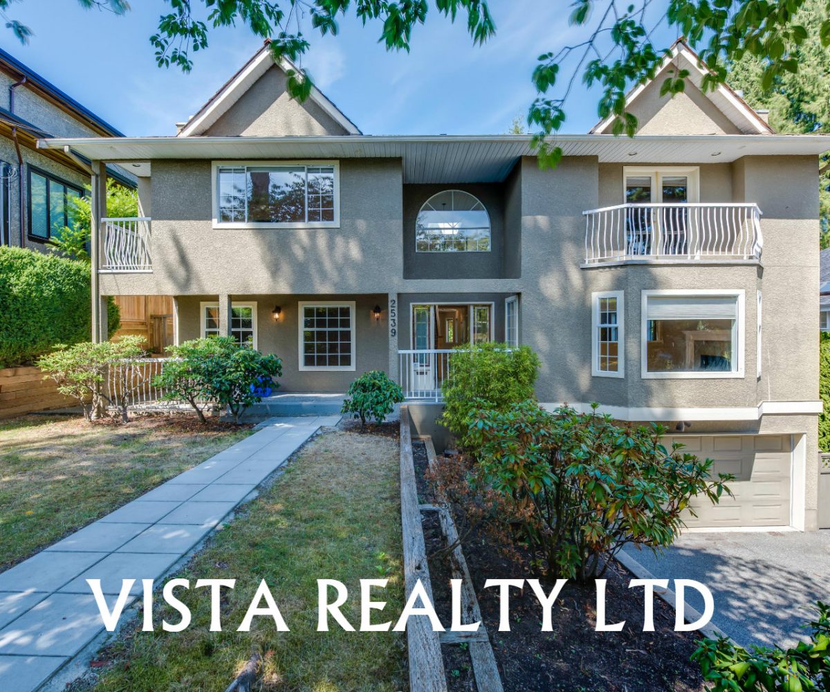 2539 Kings Avenue, West Vancouver, BC V7V 2C7