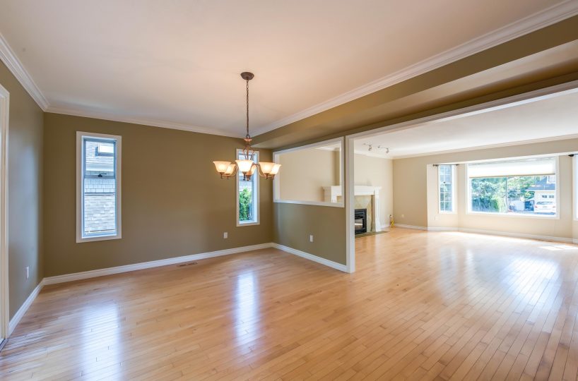 2539 Kings Avenue, West Vancouver, BC V7V 2C7