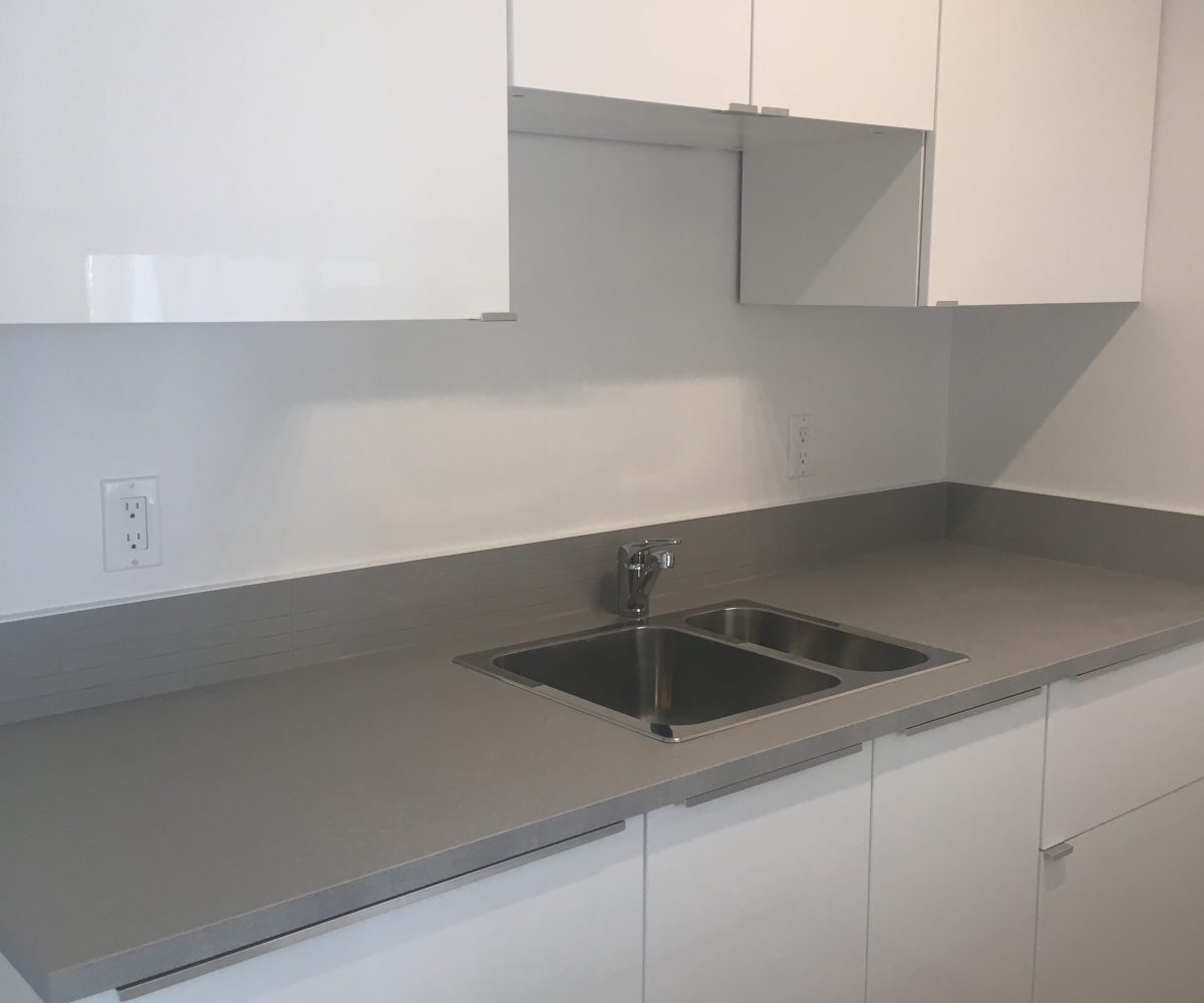 #1210 - 2016 Fullerton Ave. North Vancouver, V7P 3E6