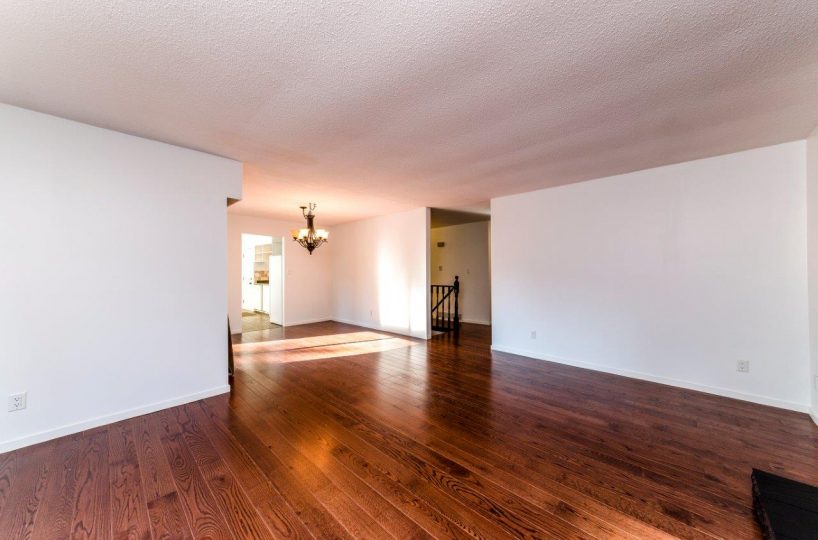 3595 St. George Ave, North Vancouver, V7N 1W1
