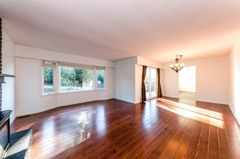 3595 St. George Ave, North Vancouver, V7N 1W1