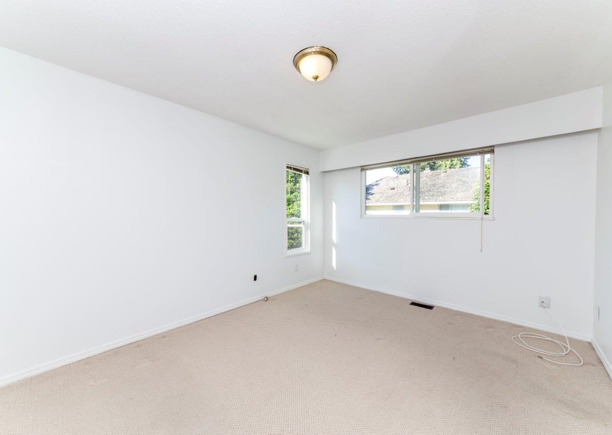 3595 St. George Ave, North Vancouver, V7N 1W1