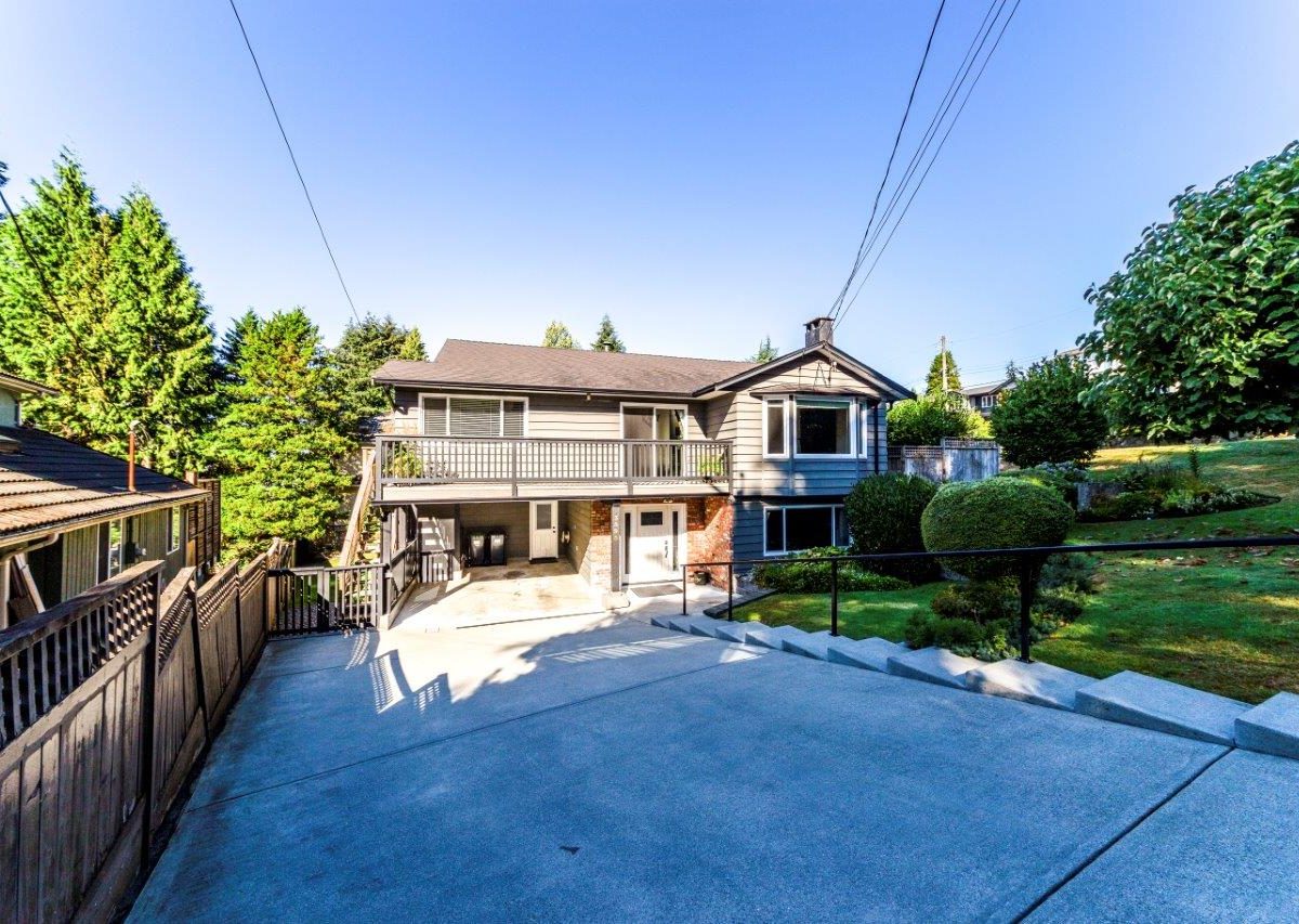 3595 St. George Ave, North Vancouver, V7N 1W1