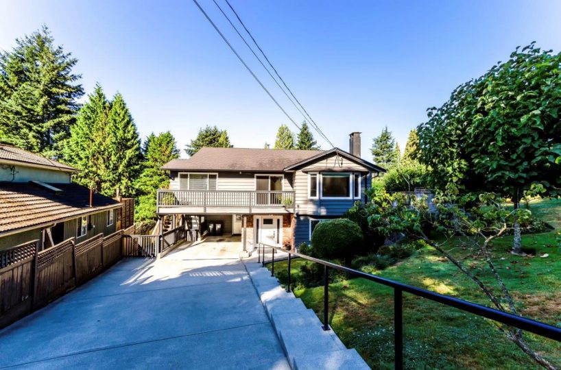 3595 St. George Ave, North Vancouver, V7N 1W1