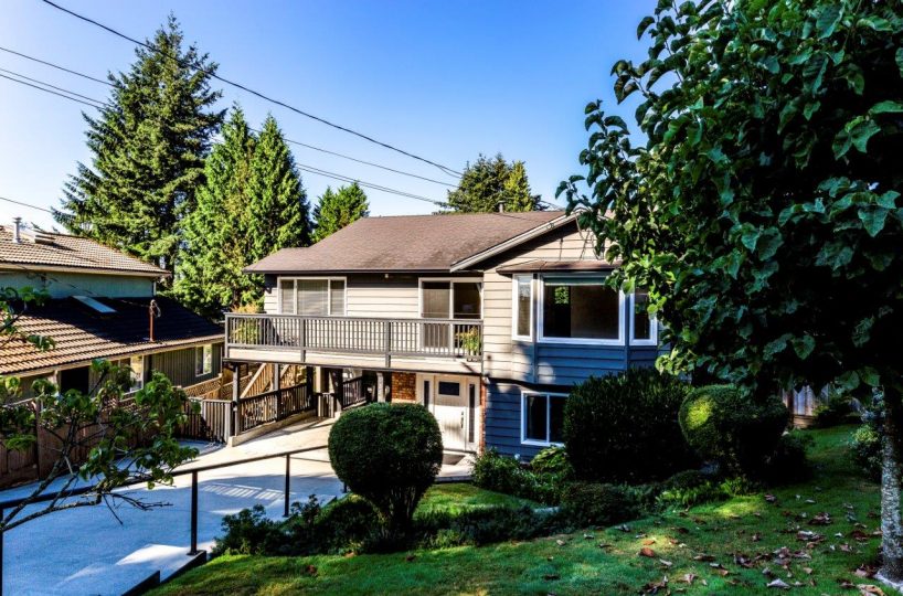 3595 St. George Ave, North Vancouver, V7N 1W1