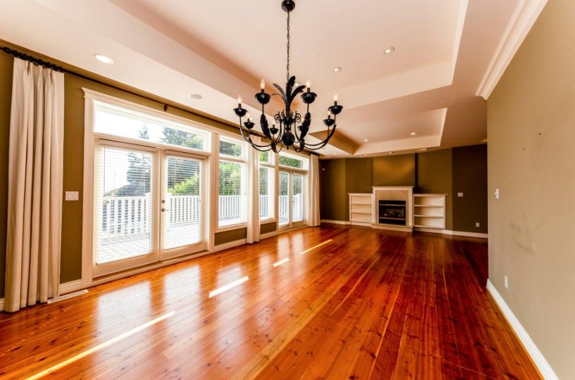 5741 Seaview Road, West Vancouver, BC V7W 1R7