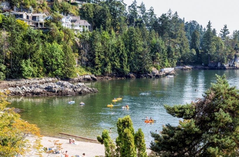 5741 Seaview Road, West Vancouver, BC V7W 1R7