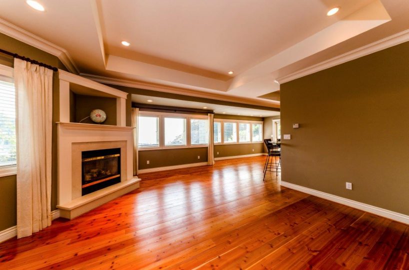 5741 Seaview Road, West Vancouver, BC V7W 1R7