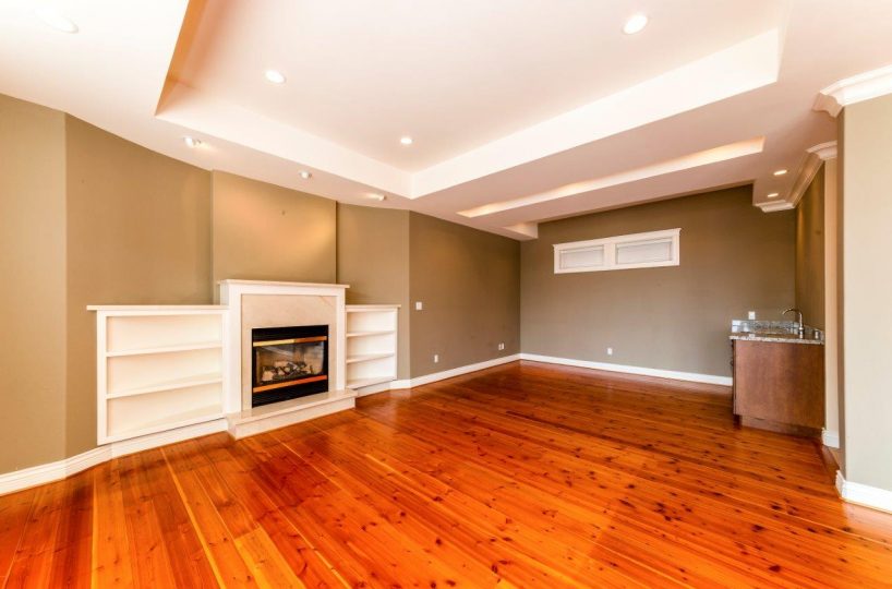 5741 Seaview Road, West Vancouver, BC V7W 1R7