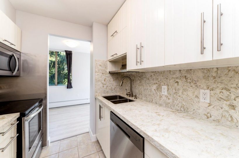 #809 - 2004 Fullerton Ave, North Vancouver, V7P 3G8