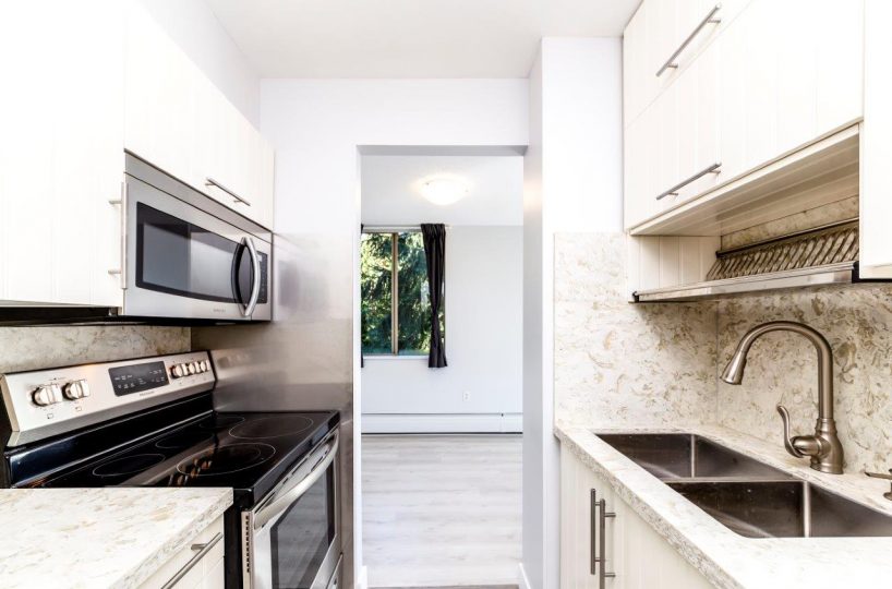 #809 - 2004 Fullerton Ave, North Vancouver, V7P 3G8