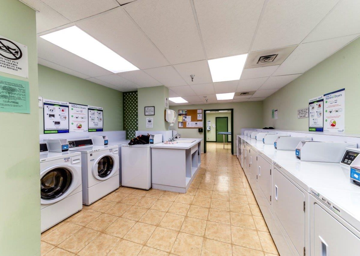 #809 - 2004 Fullerton Ave, North Vancouver, V7P 3G8
