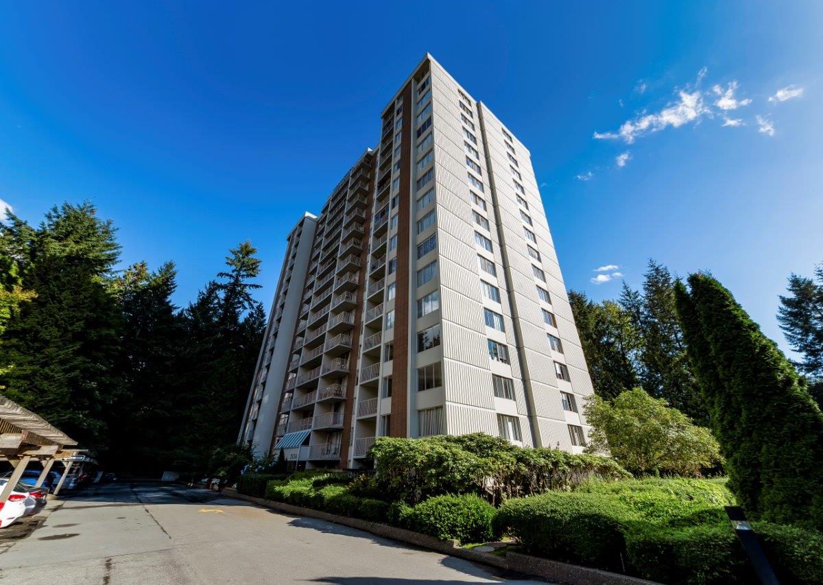 #809 - 2004 Fullerton Ave, North Vancouver, V7P 3G8
