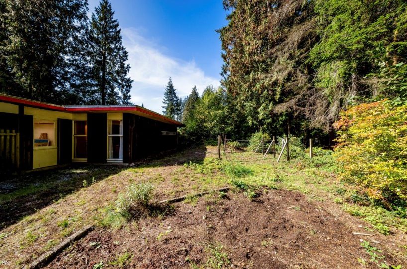 1138 Handsworth Road, North Vancouver, V7R 2A8