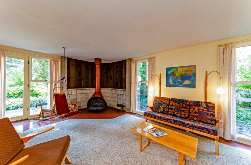 1138 Handsworth Road, North Vancouver, V7R 2A8