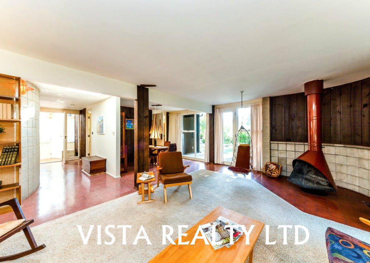 1138 Handsworth Road, North Vancouver, V7R 2A8