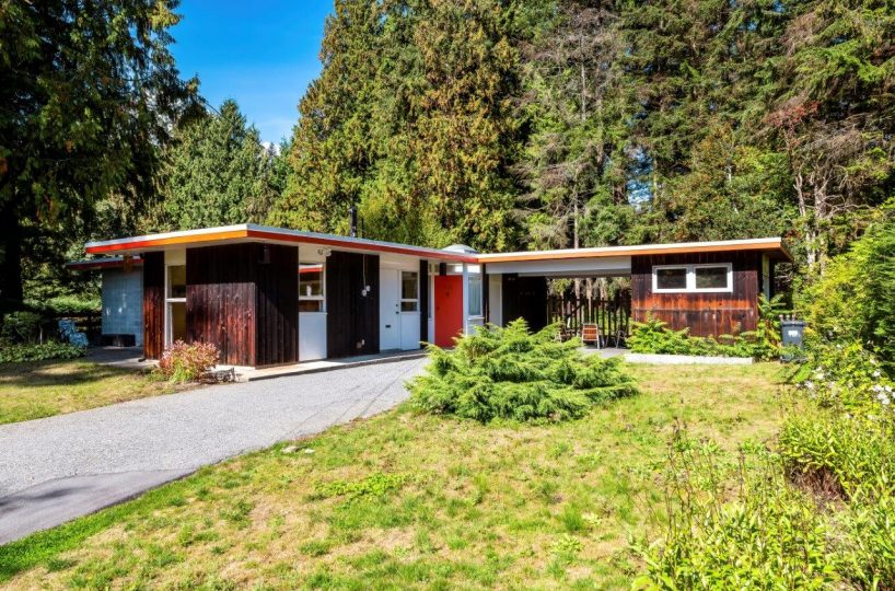 1138 Handsworth Road, North Vancouver, V7R 2A8