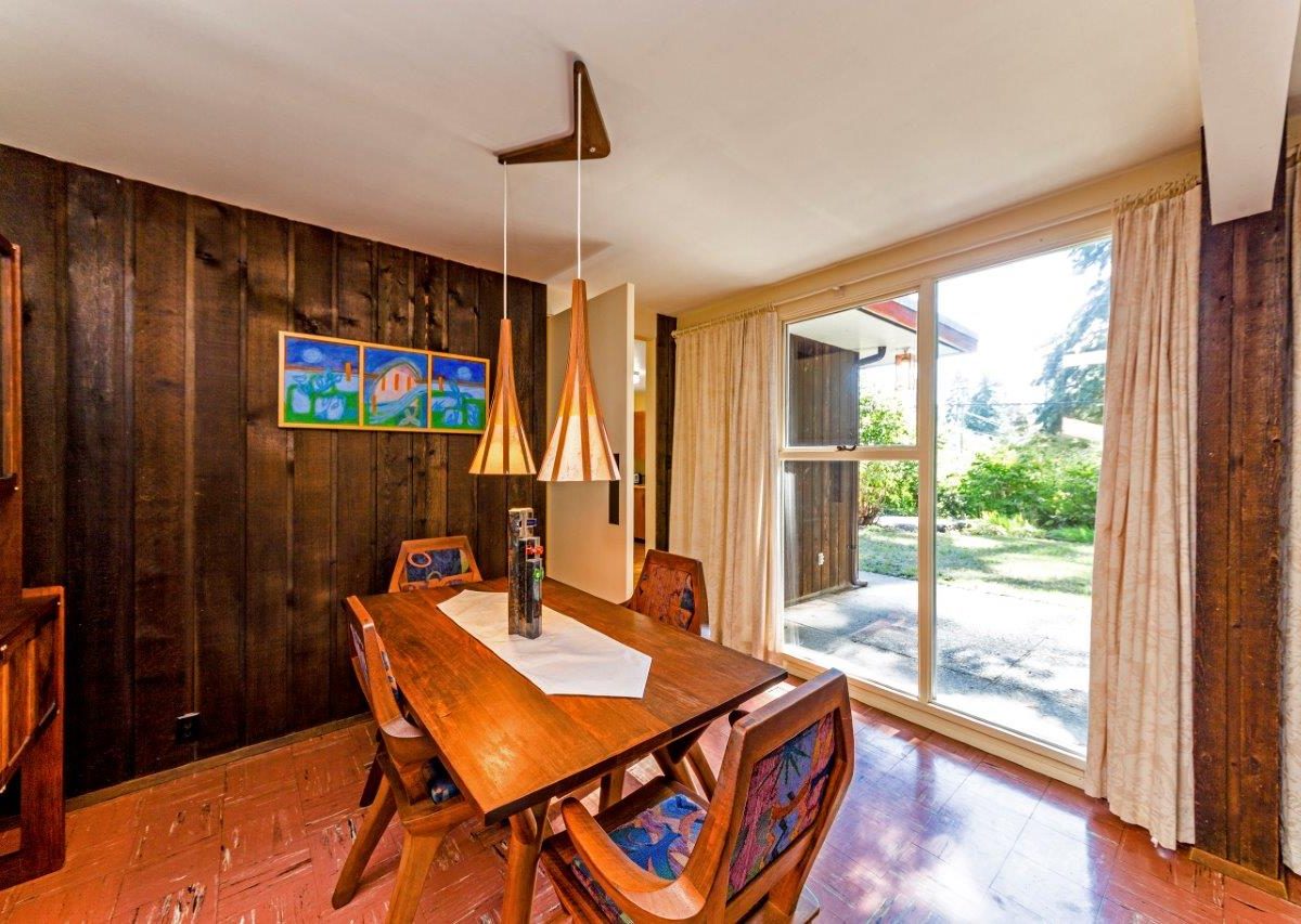 1138 Handsworth Road, North Vancouver, V7R 2A8