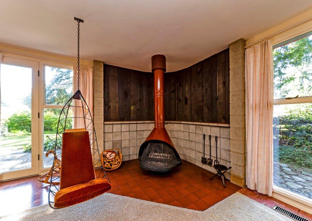 1138 Handsworth Road, North Vancouver, V7R 2A8