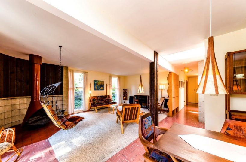 1138 Handsworth Road, North Vancouver, V7R 2A8