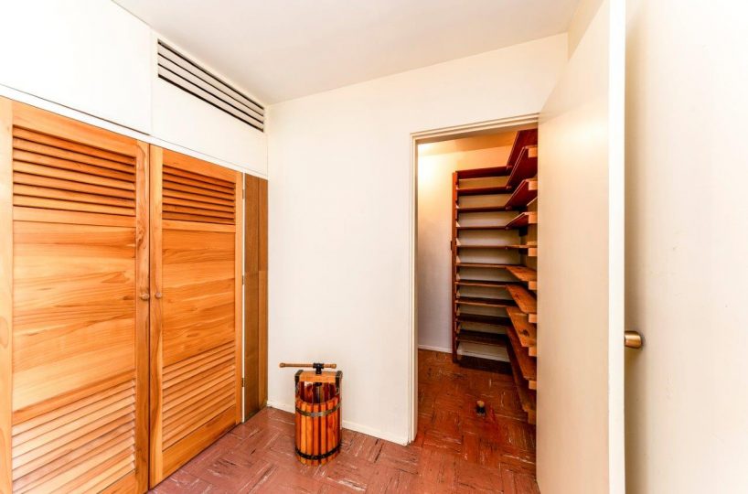 1138 Handsworth Road, North Vancouver, V7R 2A8