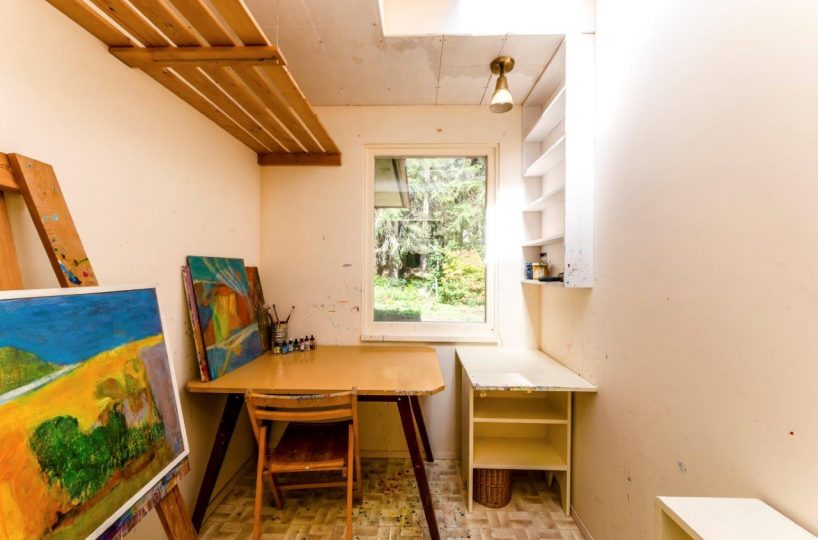 1138 Handsworth Road, North Vancouver, V7R 2A8