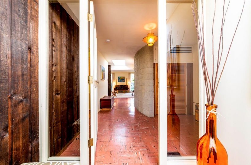 1138 Handsworth Road, North Vancouver, V7R 2A8