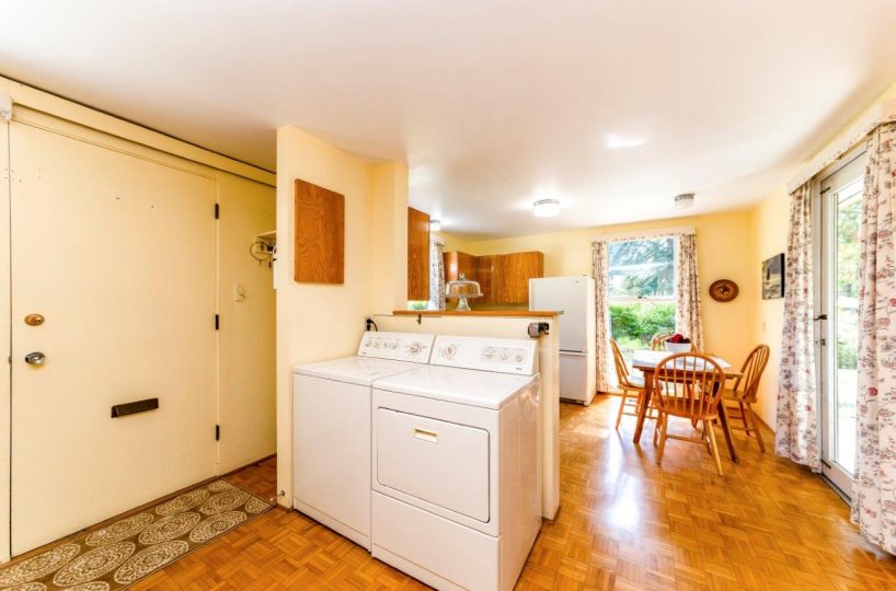1138 Handsworth Road, North Vancouver, V7R 2A8