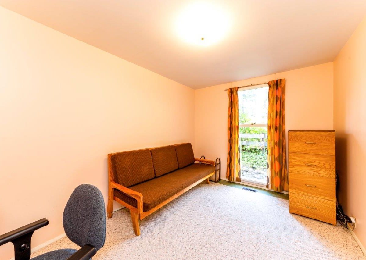 1138 Handsworth Road, North Vancouver, V7R 2A8