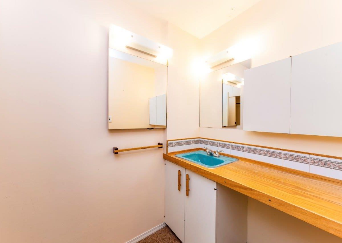 1138 Handsworth Road, North Vancouver, V7R 2A8