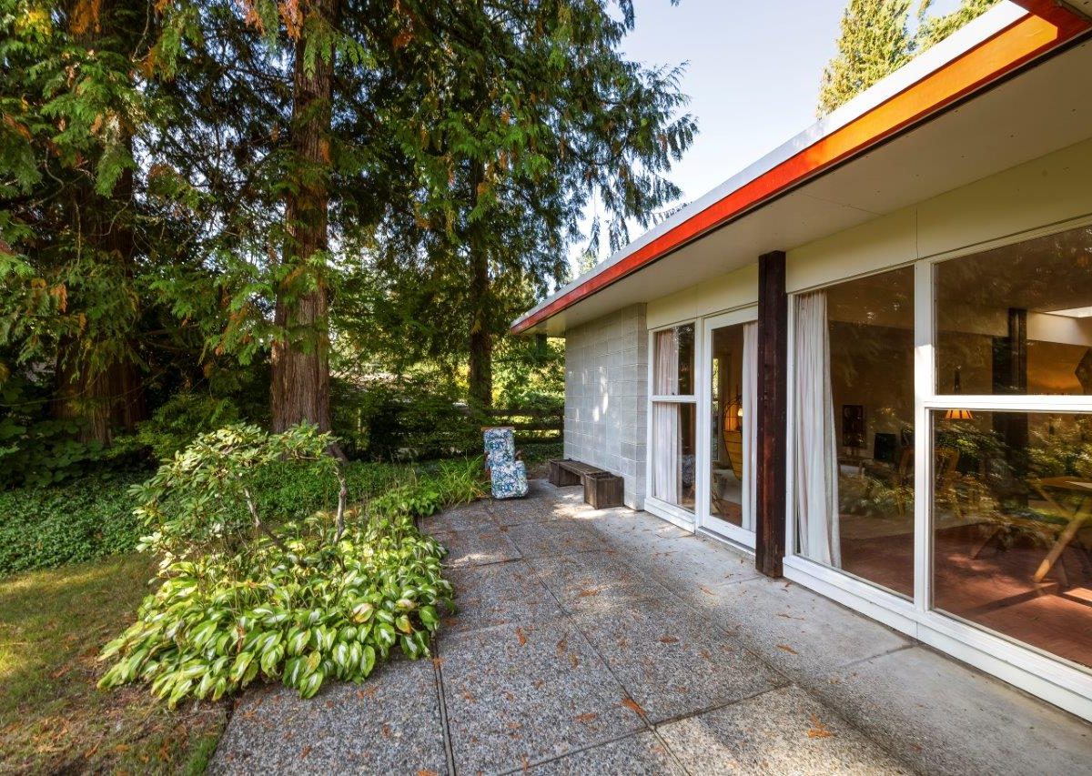 1138 Handsworth Road, North Vancouver, V7R 2A8