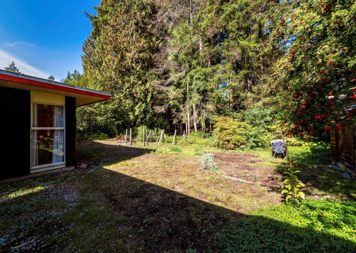 1138 Handsworth Road, North Vancouver, V7R 2A8