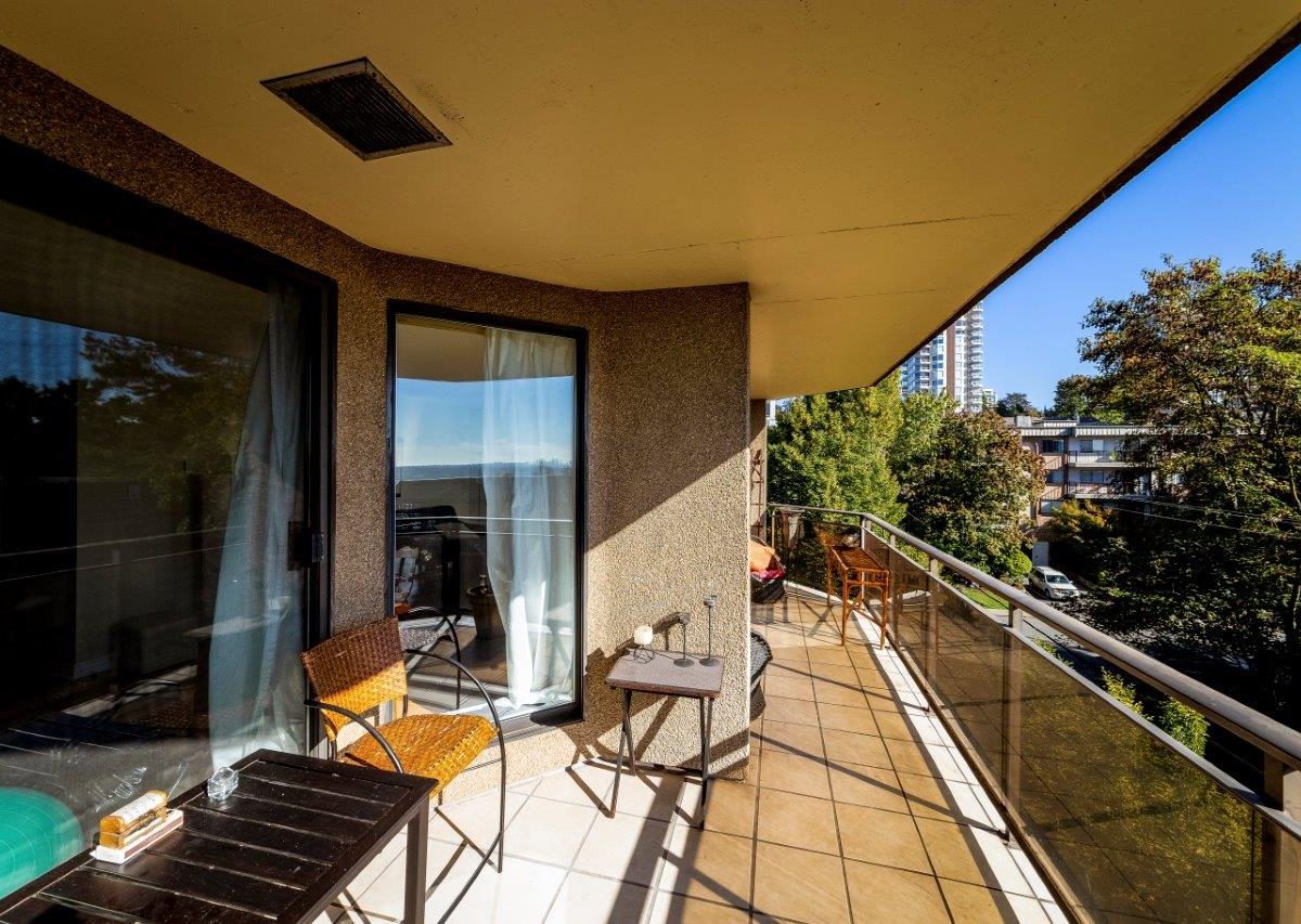 #501 - 444 Lonsdale Ave, North Vancouver, BC, V7M 3H5