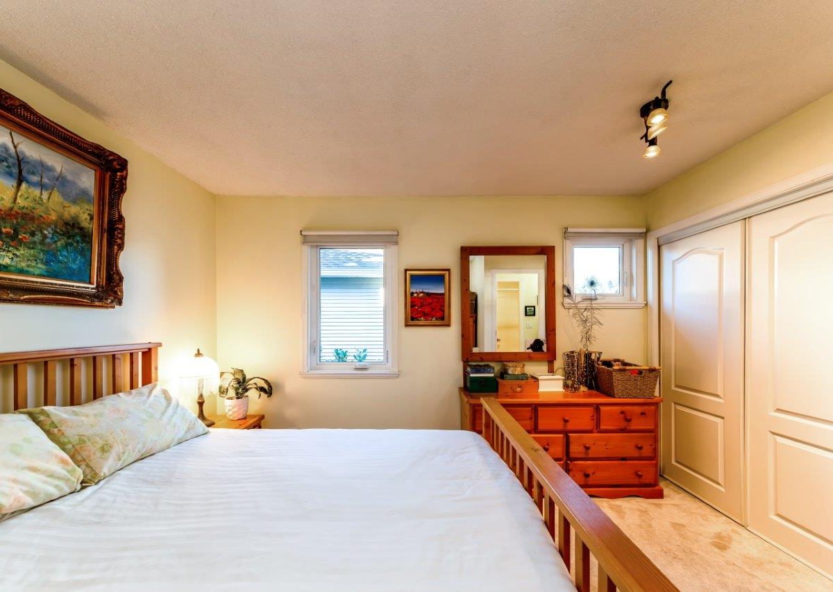 205 1523 Bowser Ave, North Vancouver, BC, V7P 2Y4 Vista Realty