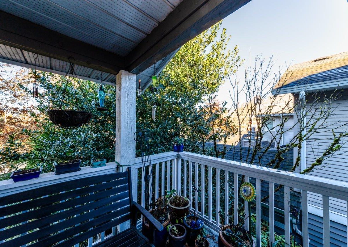 205 1523 Bowser Ave, North Vancouver, BC, V7P 2Y4 Vista Realty