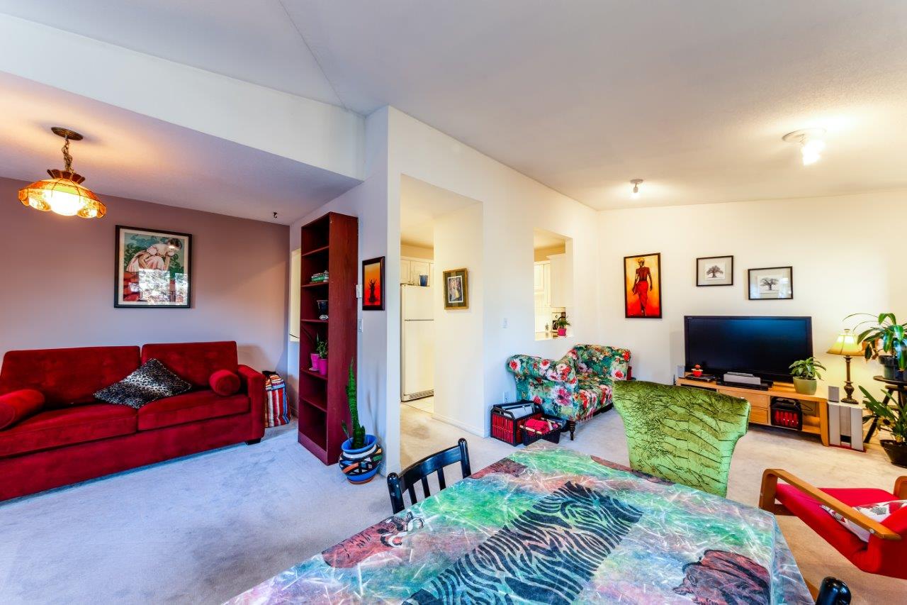 205 1523 Bowser Ave, North Vancouver, BC, V7P 2Y4 Vista Realty