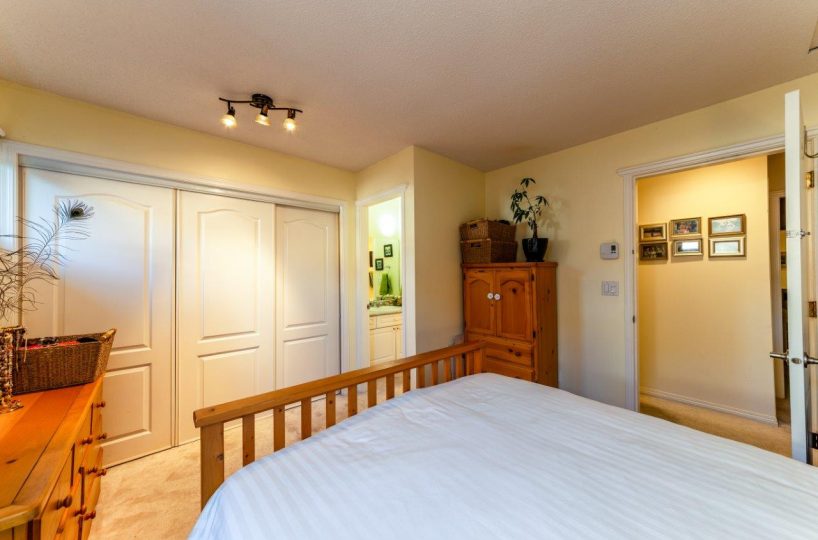 #205 - 1523 Bowser Ave, North Vancouver, BC, V7P 2Y4