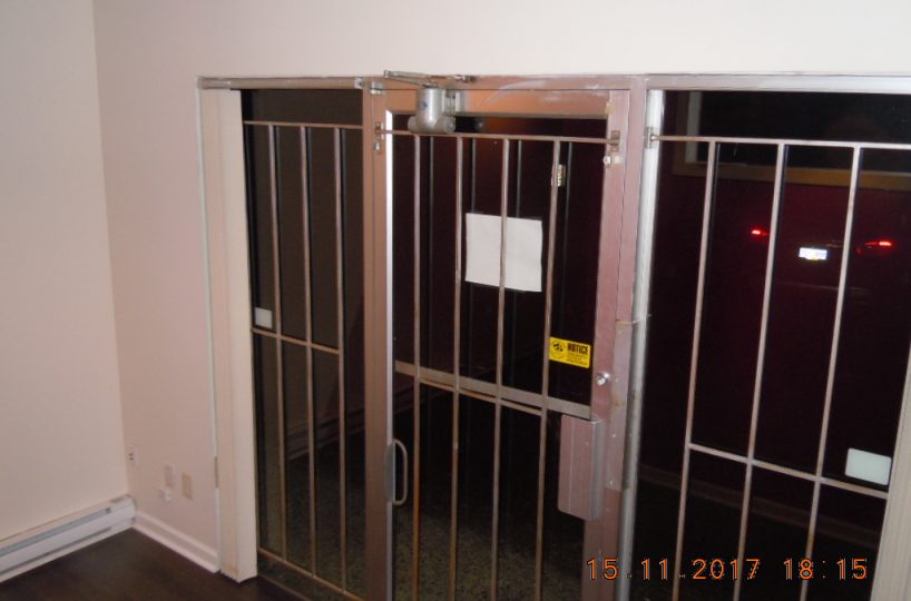 # 6 - 650 Clyde Ave. West Vancouver Office space