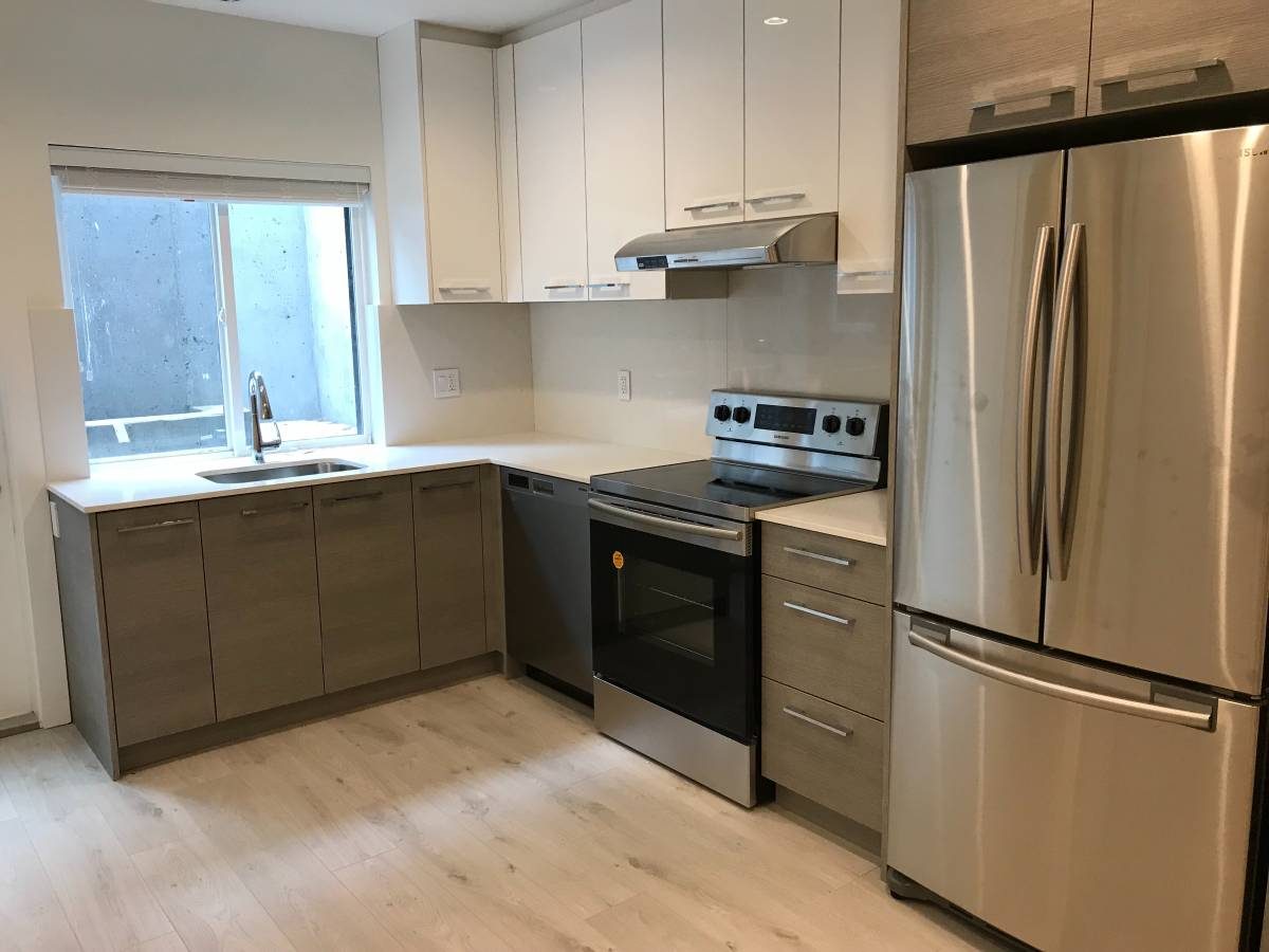 Mardale Road, North Vancouver, BC, V7R 1E6