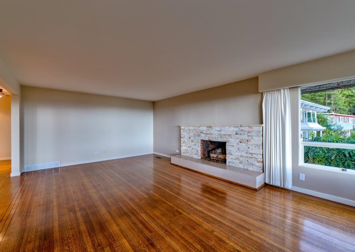 68 Bonnymuir Drive, West Vancouver BC V7S 1L2