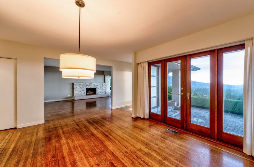 68 Bonnymuir Drive, West Vancouver BC V7S 1L2