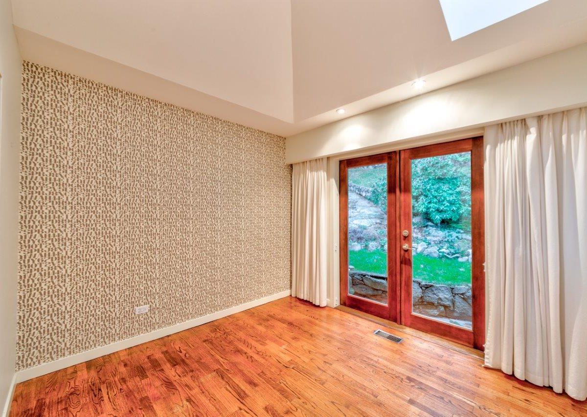 68 Bonnymuir Drive, West Vancouver BC V7S 1L2
