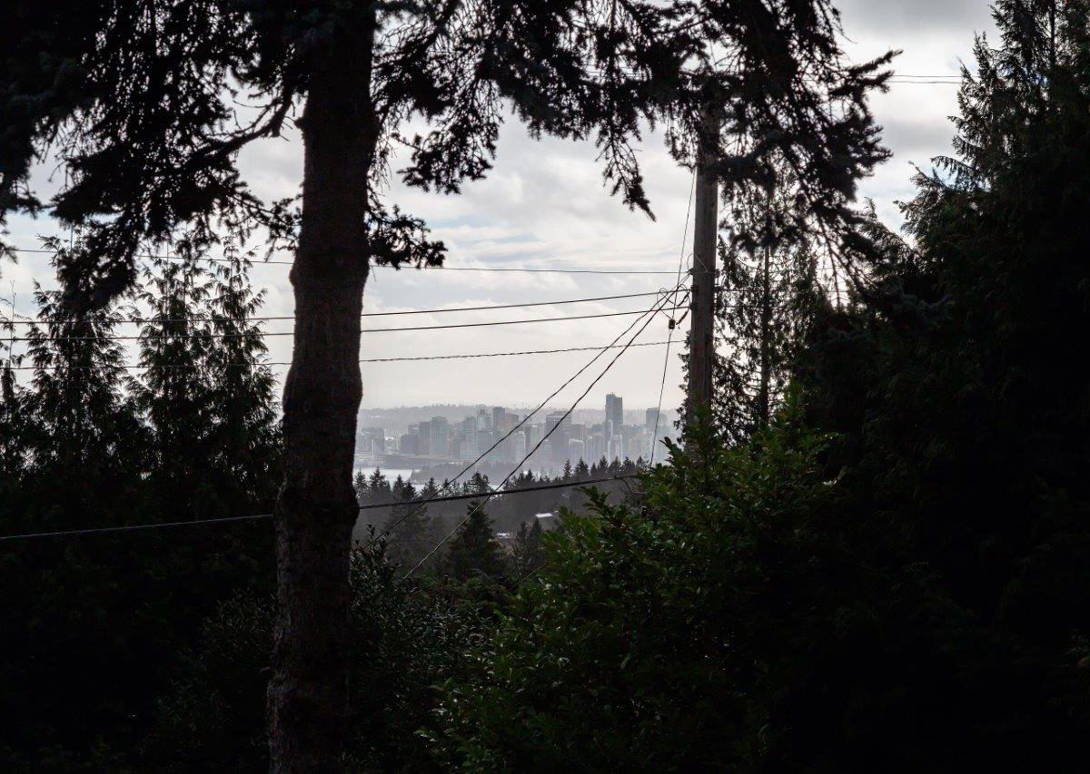 68 Bonnymuir Drive, West Vancouver BC V7S 1L2