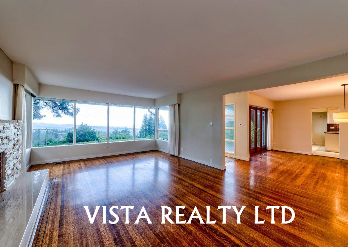 68 Bonnymuir Drive, West Vancouver BC V7S 1L2