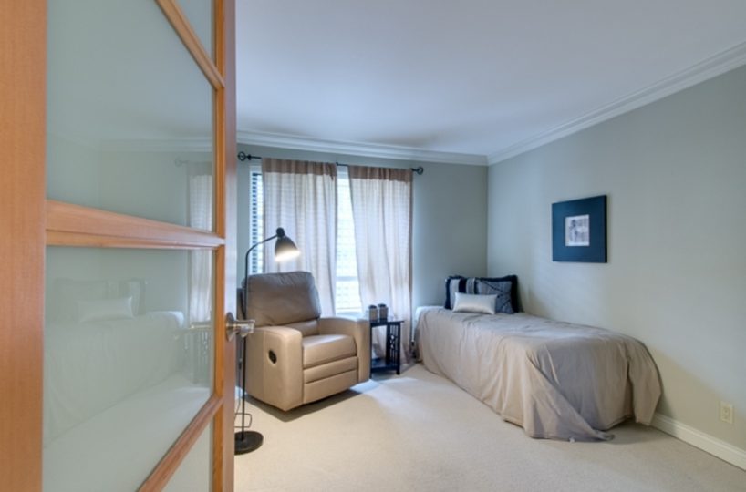 #30 – 2250 Folkestone Way, West Vancouver BC V7S 2X7